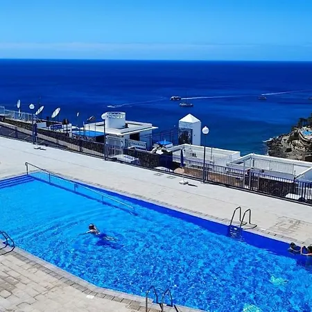 Lovely Flat With A Stunning Ocean View Terrace *